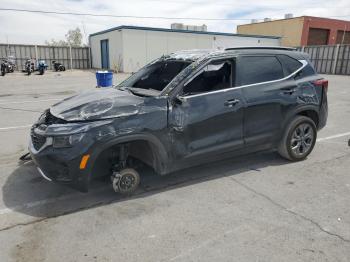  Salvage Kia Seltos