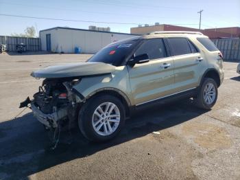  Salvage Ford Explorer