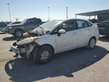  Salvage Ford Fiesta