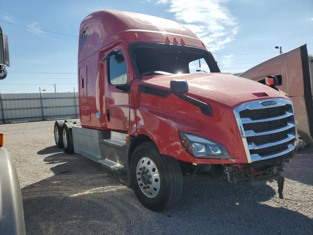  Salvage Freightliner Cascadia 1