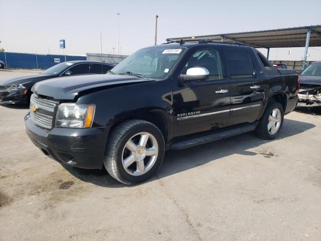  Salvage Chevrolet Avalanche