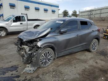  Salvage Nissan Kicks