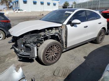  Salvage Porsche Cayenne