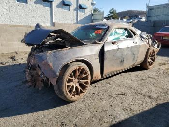  Salvage Dodge Challenger