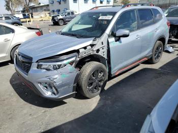  Salvage Subaru Forester