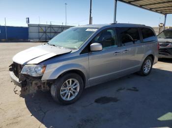  Salvage Dodge Caravan