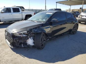  Salvage Hyundai VELOSTER