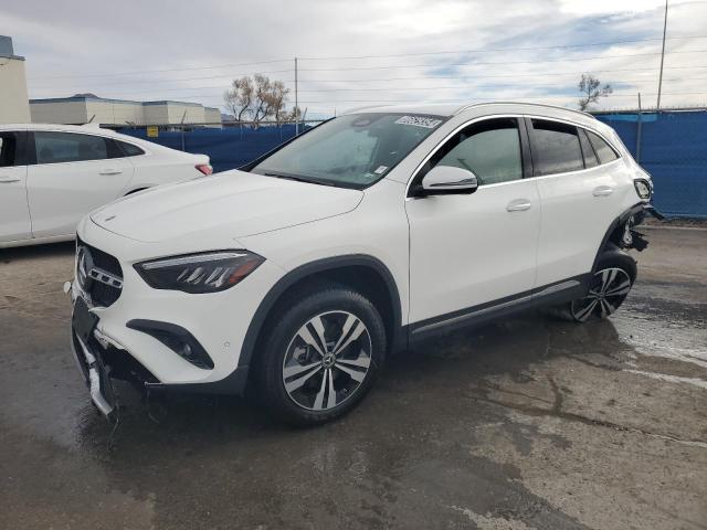  Salvage Mercedes-Benz GLA