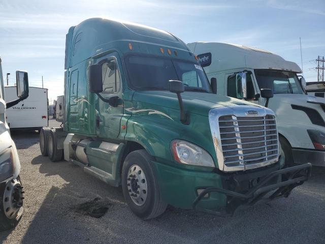  Salvage Freightliner Cascadia 1