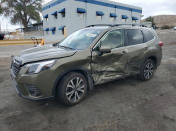  Salvage Subaru Forester