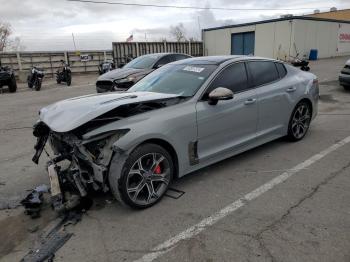  Salvage Kia Stinger