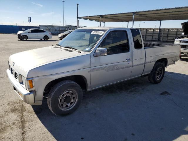  Salvage Nissan Titan