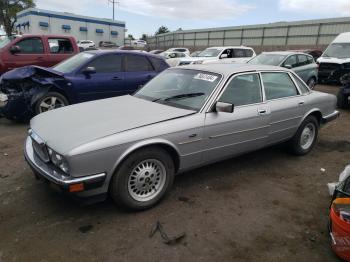  Salvage Jaguar XJ