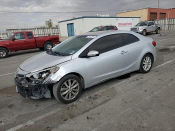  Salvage Kia Forte