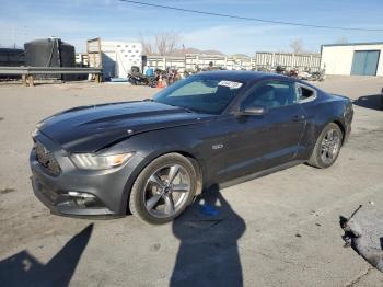  Salvage Ford Mustang