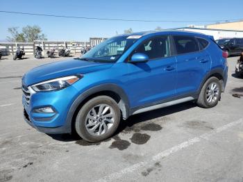  Salvage Hyundai TUCSON