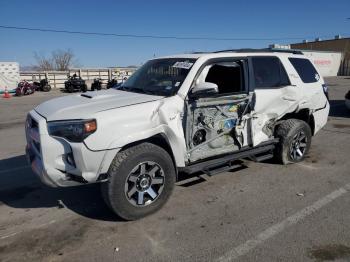  Salvage Toyota 4Runner