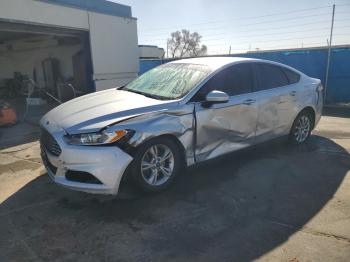  Salvage Ford Fusion