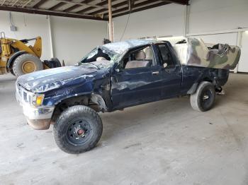  Salvage Toyota Pickup