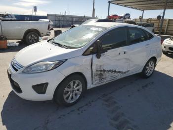  Salvage Ford Fiesta