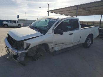  Salvage Nissan Titan