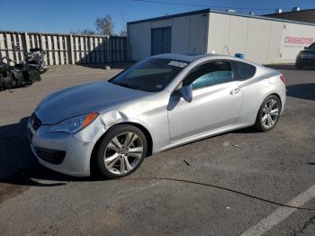  Salvage Hyundai Genesis