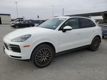  Salvage Porsche Cayenne