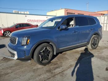  Salvage Kia Telluride