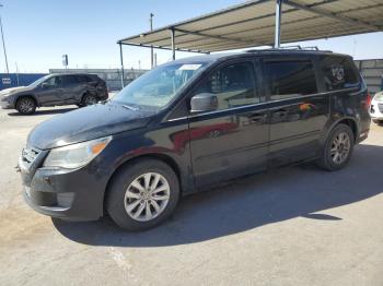  Salvage Volkswagen Routan