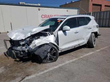  Salvage Volvo XC40