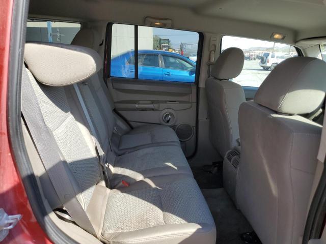 Jeep Commander Sport Image 10