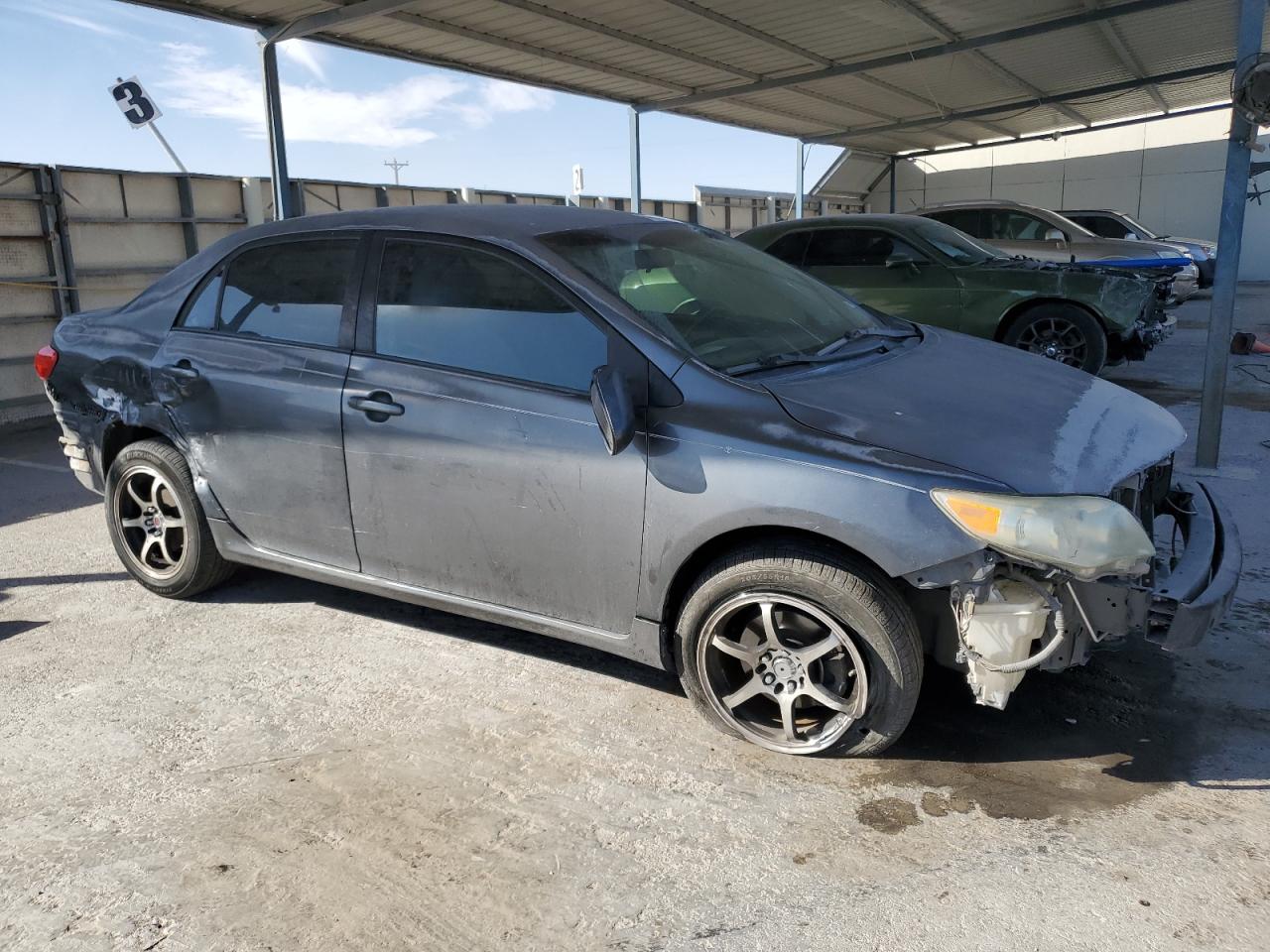 Toyota Corolla Base Image 4