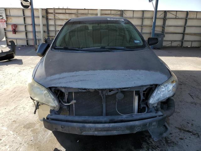 Toyota Corolla Base Image 7