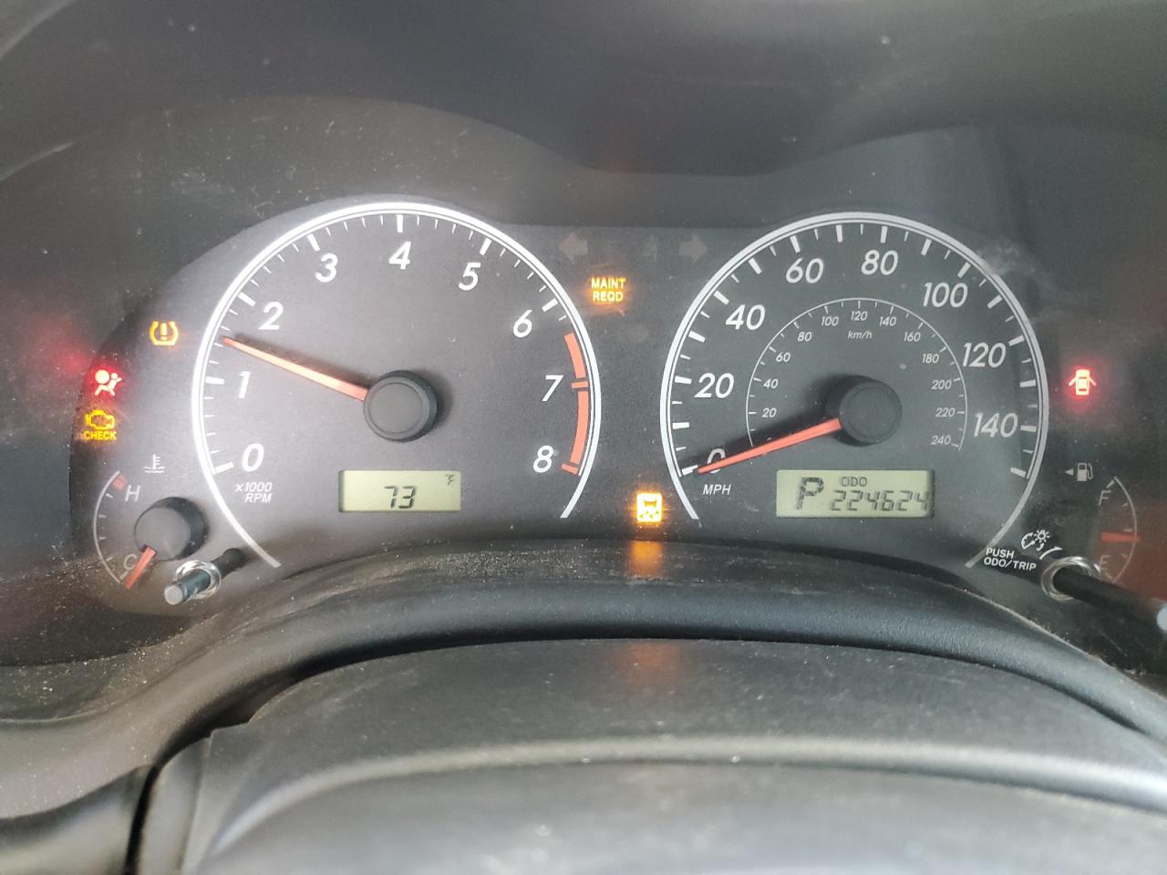 Toyota Corolla Base Image 6