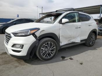  Salvage Hyundai TUCSON