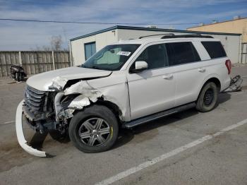  Salvage Ford Expedition