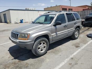  Salvage Jeep Grand Cherokee