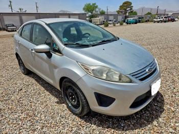  Salvage Ford Fiesta