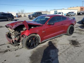  Salvage Ford Mustang