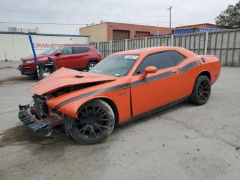  Salvage Dodge Challenger