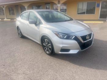  Salvage Nissan Versa