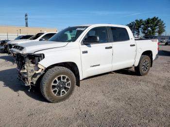  Salvage Toyota Tundra