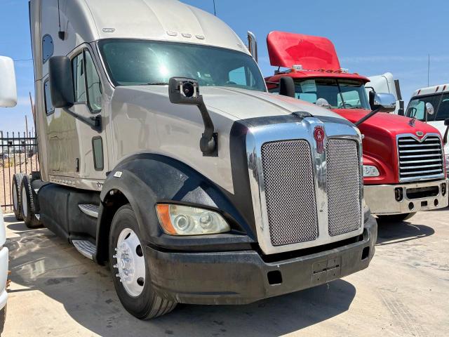  Salvage Kenworth Constructi