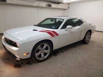  Salvage Dodge Challenger
