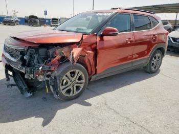  Salvage Kia Seltos