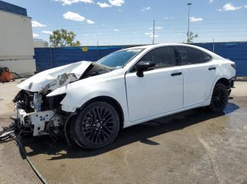  Salvage Lexus Es