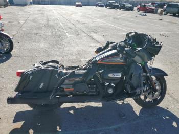  Salvage Harley-Davidson Fltrk