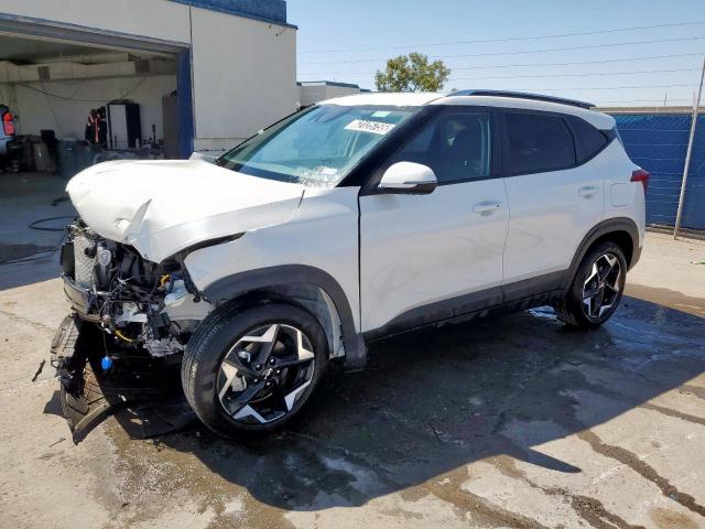  Salvage Kia Seltos