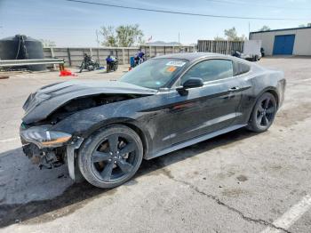  Salvage Ford Mustang