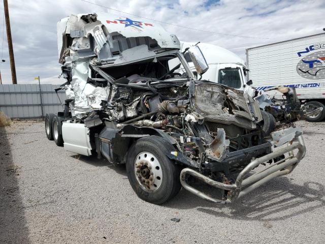  Salvage Volvo Vn